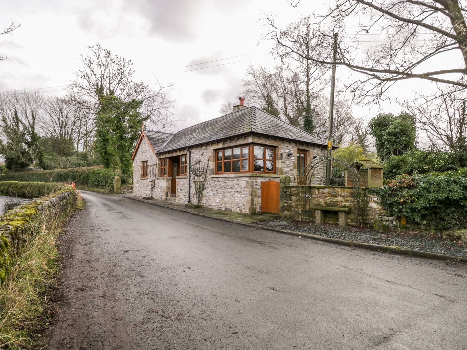 Hawthorn Cottage | Sedgwick | Kendal | The Lake District And Cumbria | Self Catering ...