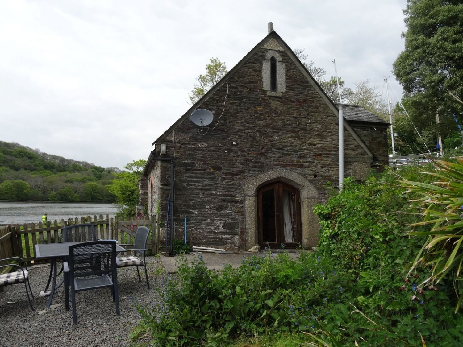 The Boat House St Winnow Newham Fm Cornwall Self Catering
