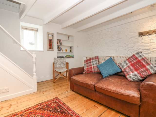 Fisherman S Cottage Porthleven Cornwall Self Catering